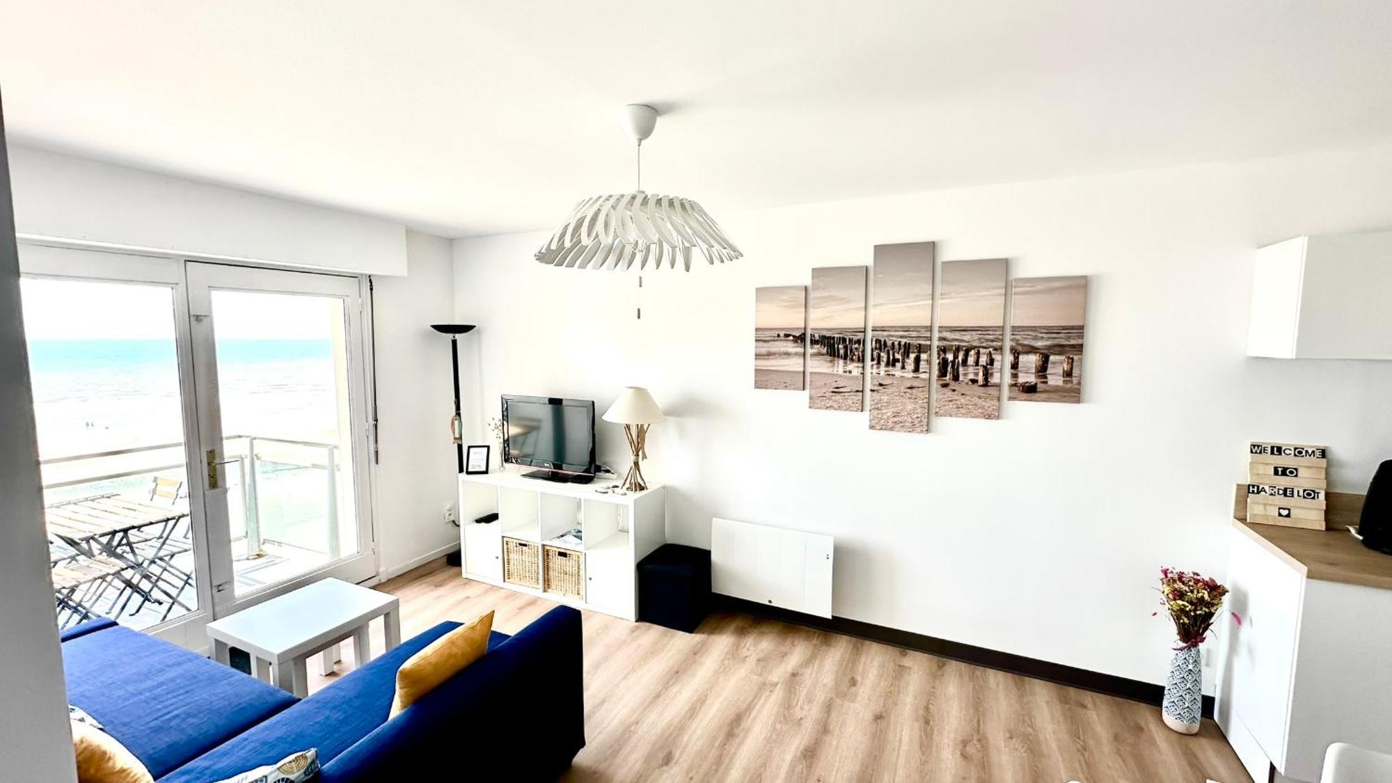 Apartment Front De Mer, 5e Etage